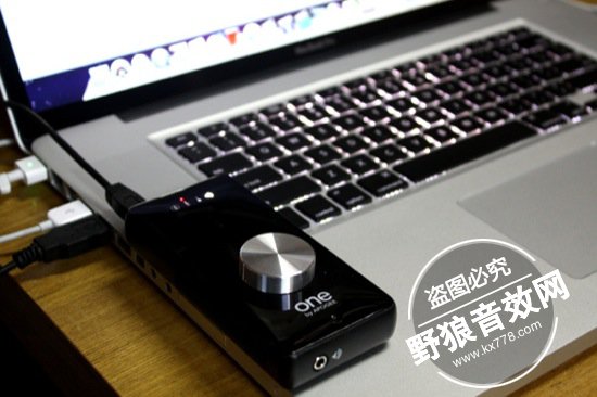 内置话筒的 Apogee One 小 USB 声卡评测